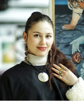  Lisa van Oosten L